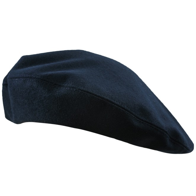 Grand Classic - classic sewn mens beret. Handmade in Poland.