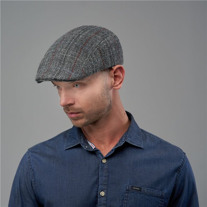 Norte autumn flat cap made of genuine Harris Tweed foldable earflap