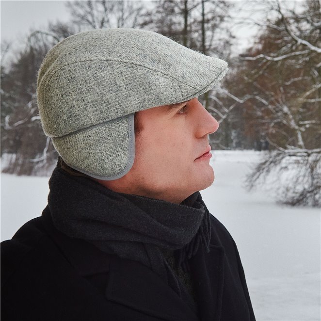 Norte autumn flat cap made of genuine Harris Tweed foldable earflap