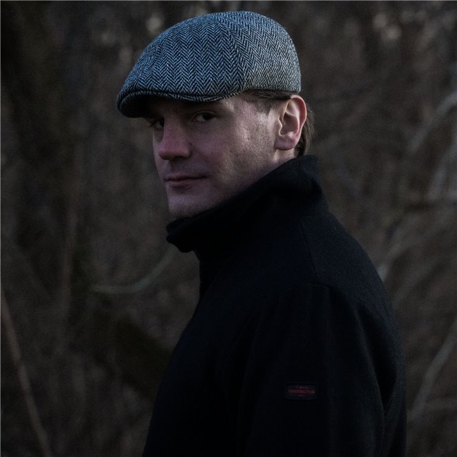 Rusty - duckbil cap made of genuine Harris Tweed (100% wool)