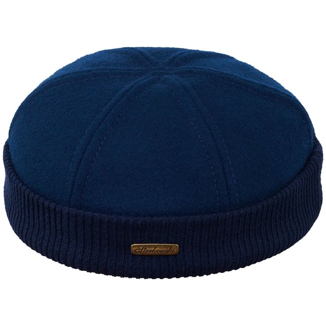 Docker Leon Beanie cap sewed with woolen cloth. Warm and breathable.